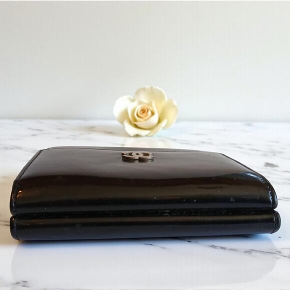 Authentic Chanel Patent Leather Black Trifold Compact Wallet MSRP $950 - Picture 6 of 14